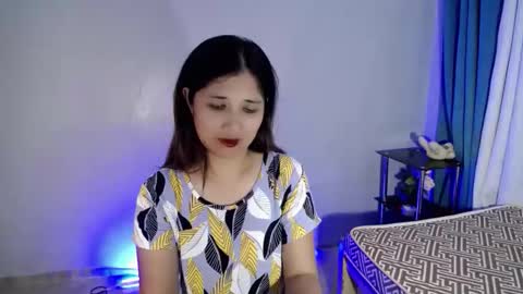 obsidian_r0se19 online show from November 25, 9:04 pm