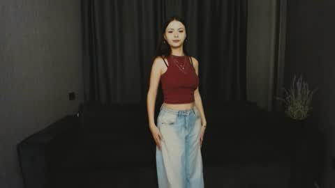 Bella online show from March 10, 3:39 pm