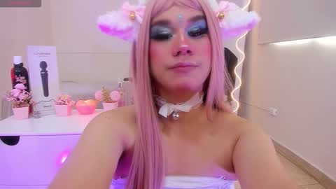 ocean_tay online show from September 25, 12:20 pm