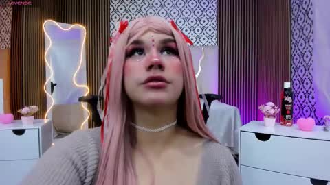 ocean_tay online show from September 28, 12:10 pm