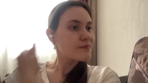 ocieburley online show from April 8, 5:18 am