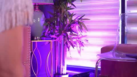 Odette online show from March 21, 8:30 am