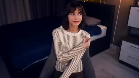 Thea online show from February 26, 9:48 pm