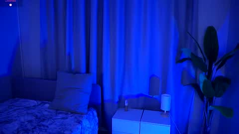 Thea online show from October 1, 6:58 pm