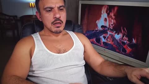 Snapshot of officeman7 chatting on January 3, 5:53 pm officeman7 online show from January 3, 5:53 pm