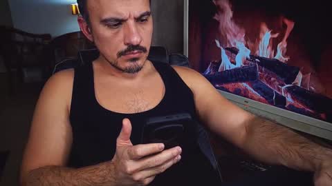 Snapshot of officeman7 chatting on January 11, 6:12 pm officeman7 online show from January 11, 6:12 pm