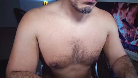 Snapshot of officeman7 chatting on January 16, 7:10 pm officeman7 online show from January 16, 7:10 pm