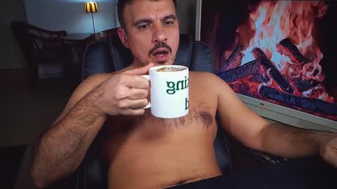 Snapshot of officeman7 chatting on January 22, 4:12 pm officeman7 online show from January 22, 4:12 pm