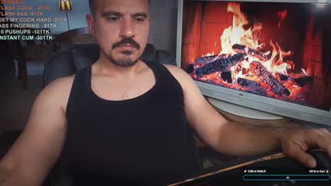 Snapshot of officeman7 chatting on November 19, 12:16 pm officeman7 online show from November 19, 12:16 pm