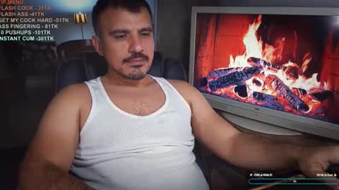 Snapshot of officeman7 chatting on December 4, 4:16 pm officeman7 online show from December 4, 4:16 pm