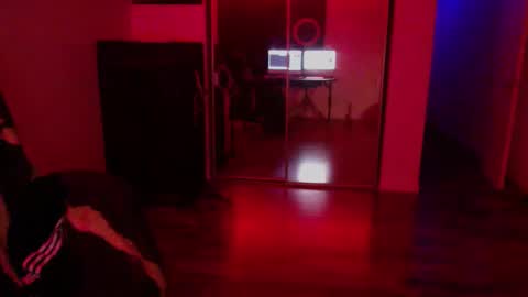 Money online show from November 18, 9:03 am