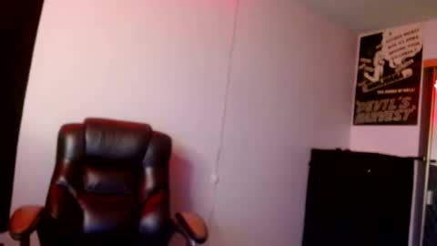 Money online show from February 23, 2:03 pm