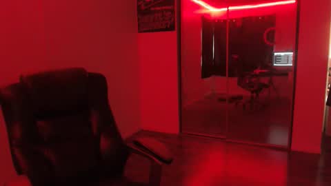 Money online show from April 22, 4:30 pm