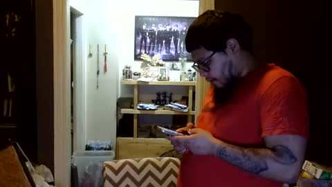 oscar flores online show from April 22, 5:21 am