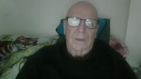 oggi95 online show from February 11, 4:56 pm