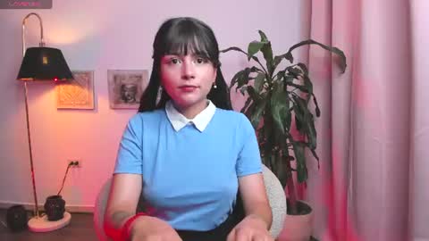 Snapshot of oh__holly chatting on July 27, 1:12 am Holly online show from July 27, 1:12 am