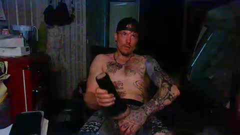 who dares  toss me some  tips lets have fun online show from March 19, 6:28 am