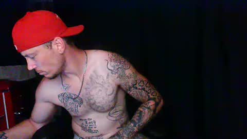 Snapshot of oh_you_know69 chatting on June 1, 6:04 am who dares toss me some tips lets have fun online show from June 1, 6:04 am