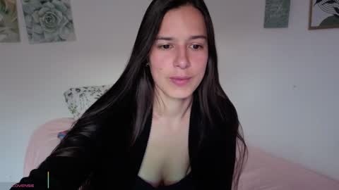 ohanna_ online show from March 14, 10:37 pm