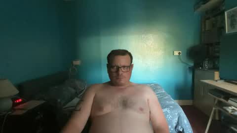 Snapshot of ohdannyboy2026 chatting on July 6, 6:10 pm ohdannyboy2026 online show from July 6, 6:10 pm