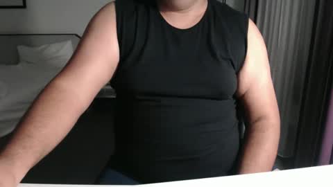 Snapshot of ohfck11 chatting on September 16, 8:54 pm Chubby Gary online show from September 16, 8:54 pm