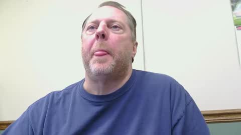 ohioguy64 online show from November 21, 6:17 pm