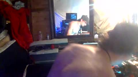 ohiomade38 online show from December 21, 4:19 am