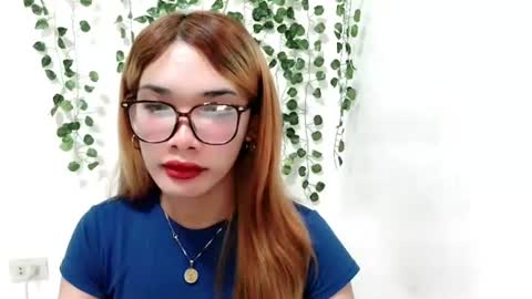 ohmyalessandraxcx online show from November 20, 2:17 pm