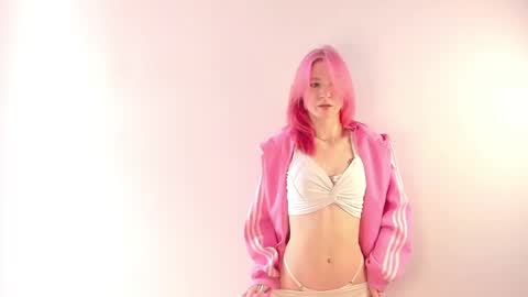 Emi and Ohpi online show from April 18, 10:41 am