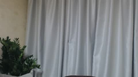 Mari online show from May 12, 3:53 pm