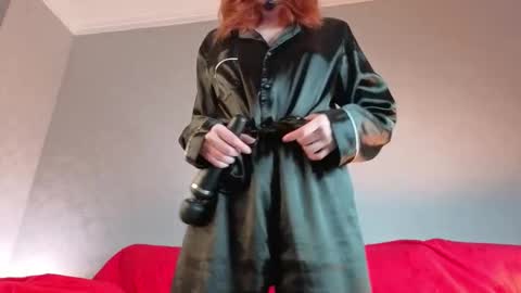 Yumi online show from March 13, 6:14 pm