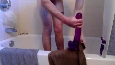 oibrev49 online show from April 2, 8:17 pm