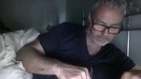 oiledcouple1 online show from September 10, 10:15 am