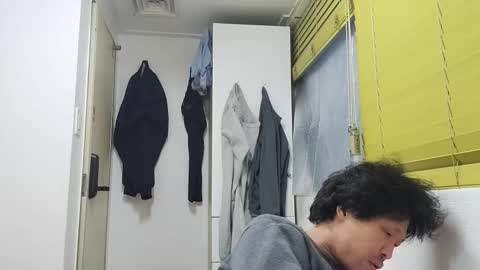 Snapshot of oitxmnnevrcz chatting on March 1, 10:01 pm oitxmnnevrcz online show from March 1, 10:01 pm