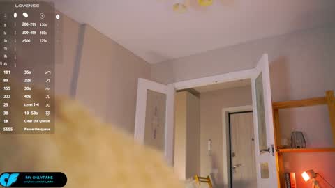 Snapshot of oke_doke chatting on March 10, 2:27 am Henrietta or Rita online show from March 10, 2:27 am