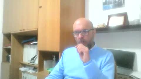 Snapshot of olak21 chatting on May 25, 8:53 am olak21 online show from May 25, 8:53 am