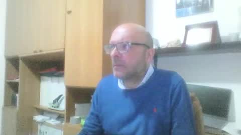 Snapshot of olak21 chatting on May 27, 8:00 am olak21 online show from May 27, 8:00 am