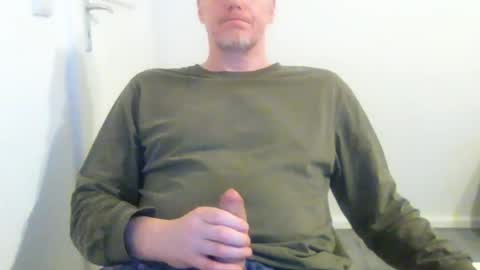 olavdelux online show from July 12, 10:34 pm