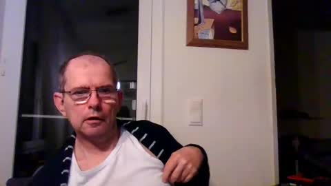 Snapshot of olbert167 chatting on March 8, 7:20 pm olbert167 online show from March 8, 7:20 pm