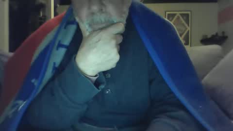 Snapshot of old_bald63 chatting on January 25, 11:13 am old_bald63 online show from January 25, 11:13 am