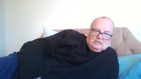 Snapshot of old_fkr chatting on January 10, 9:02 am old_fkr online show from January 10, 9:02 am