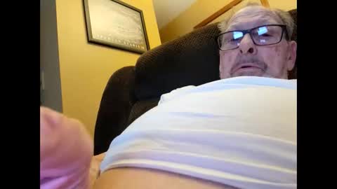 oldaddy2 online show from November 29, 4:15 am