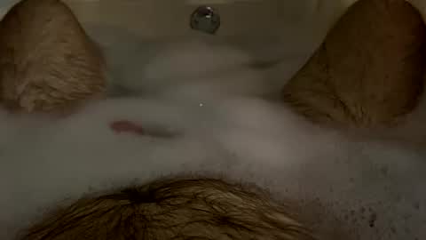 Snapshot of oldbones2 chatting on March 9, 11:46 pm oldbones2 online show from March 9, 11:46 pm