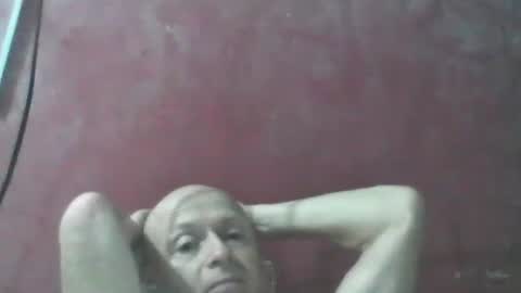 Snapshot of oldbuthorny62 chatting on April 3, 9:18 am oldbuthorny62 online show from April 3, 9:18 am