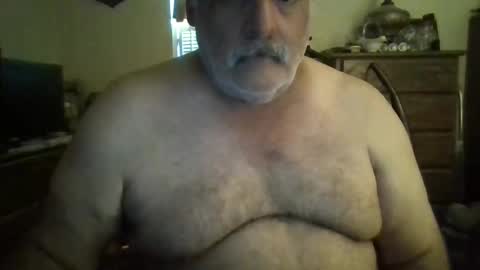 oldcockforyngladies online show from September 27, 11:15 am