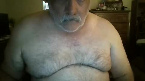 oldcockforyngladies online show from May 22, 10:43 am