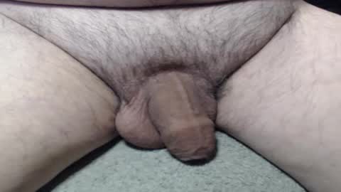 Snapshot of oldermale4you chatting on March 21, 1:54 am oldermale4you online show from March 21, 1:54 am