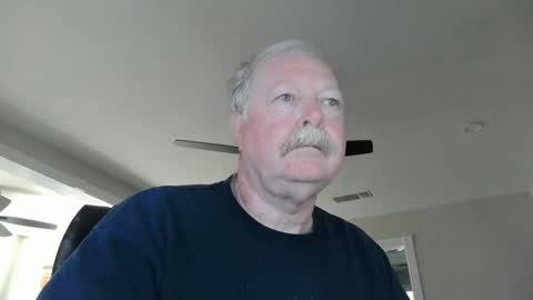 Snapshot of oldlakeguy chatting on October 29, 6:53 pm OldLakeGuy online show from October 29, 6:53 pm