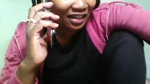 Snapshot of olgaaldy chatting on November 3, 3:24 pm olgaaldy online show from November 3, 3:24 pm