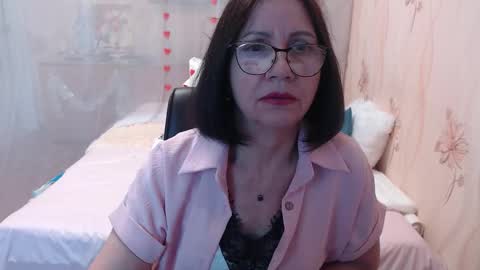 OlgaHottie online show from December 15, 2:38 am